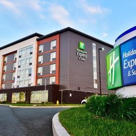 Holiday Inn Express & Suites St. Johns Airport By IHG Thumbnail