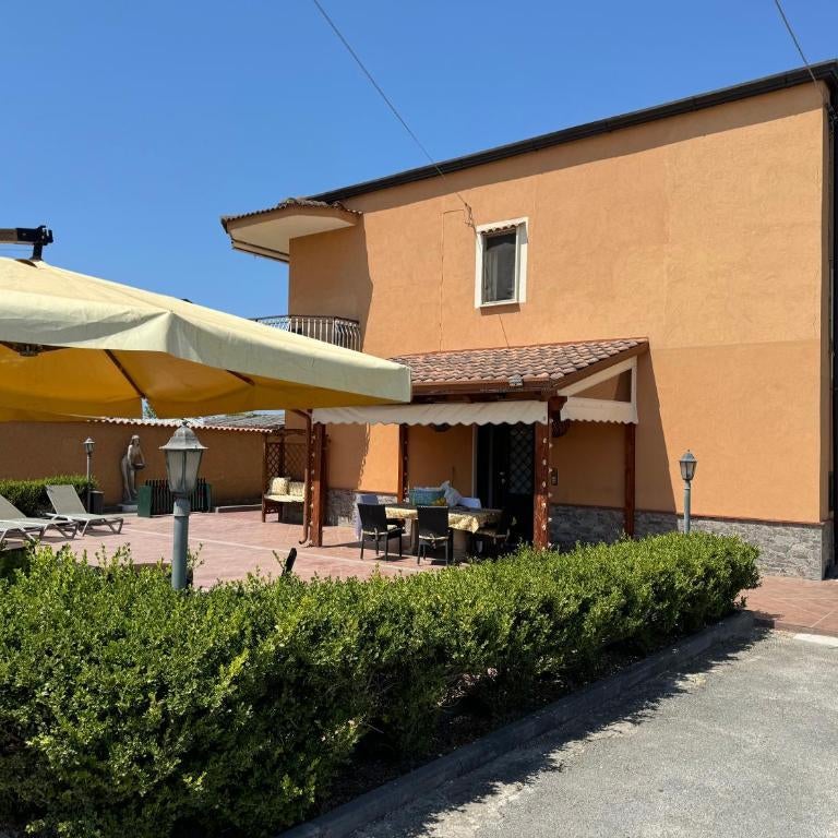 Villa Romano B&B - Private Parking