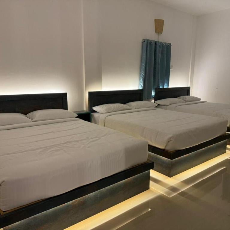 La Antilia Luxury Thumbnail