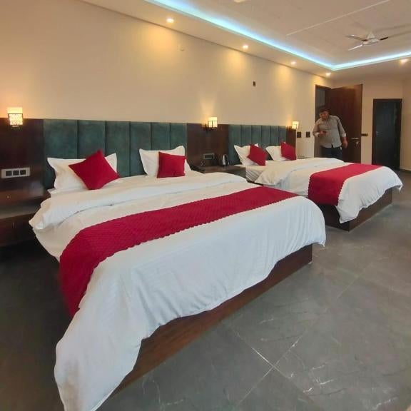 Hotel Sudesh Ganga
