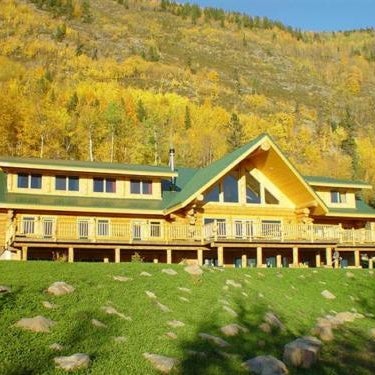 Williston Lake Resort Thumbnail