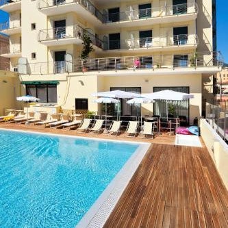 Excelsior Hotel E Appartamenti