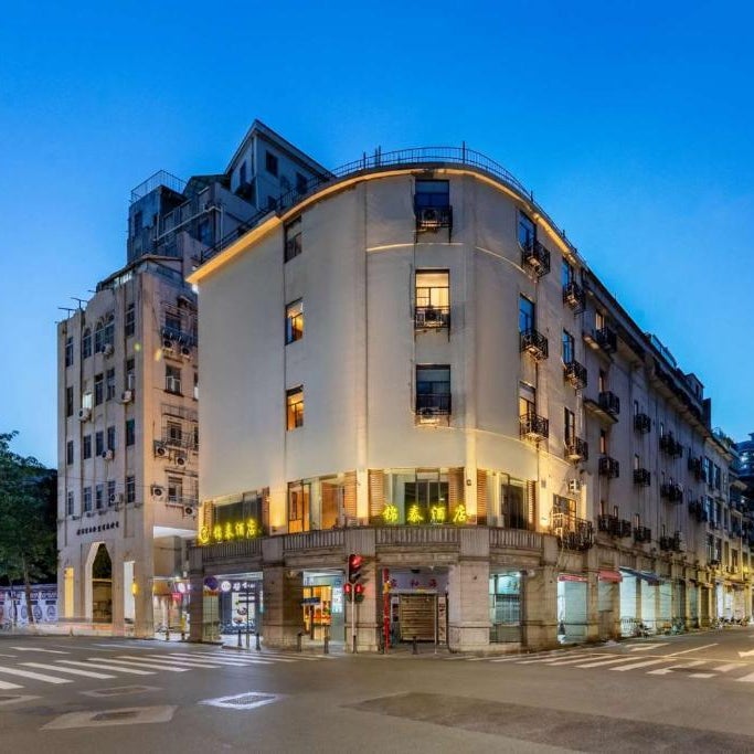 锦泰酒店-广州市南方大厦国际电子城一德路地铁站店 Thumbnail