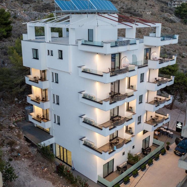 Arrei Hotel Thumbnail