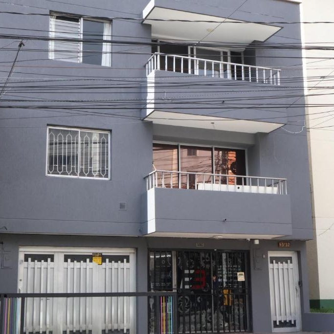 A1 Living Poblado Cómoda habitación privada Thumbnail