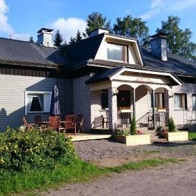 Metsäniityn Tuvat Thumbnail