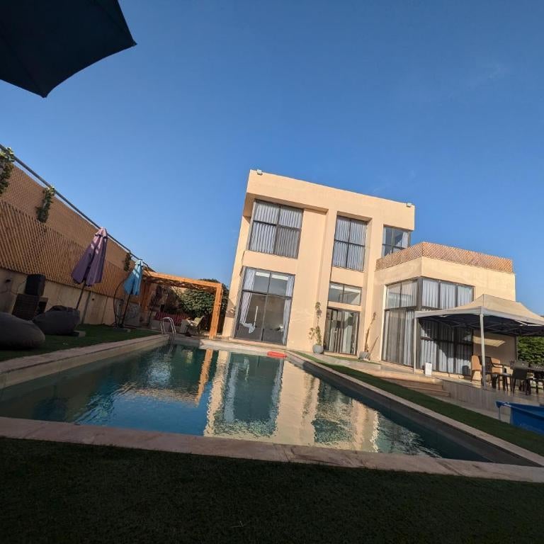 Aeropuerta Mini Villa - Private self check-in Layover near Airport Thumbnail