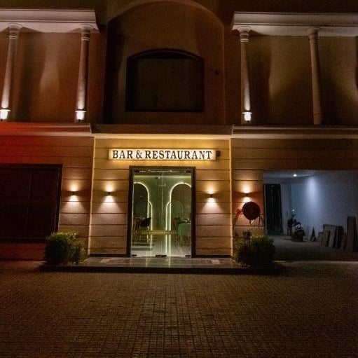 Hotel 7PM