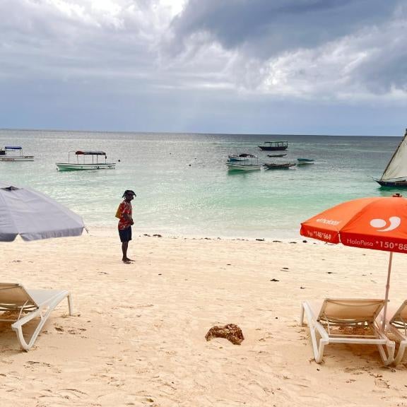 Zanzi Beach Hotel  Thumbnail