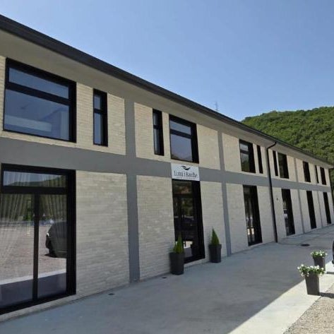 Lumi i Bardhe Hotel & Restaurant Thumbnail
