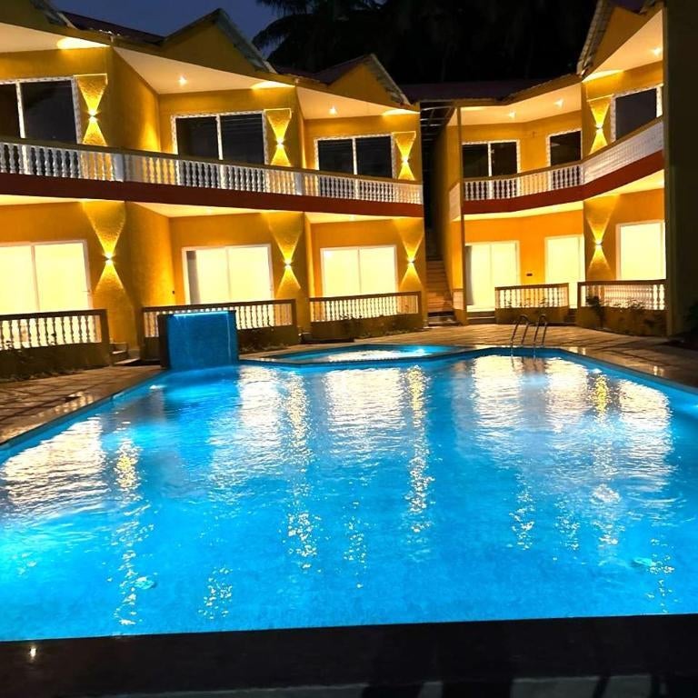 Eutopia Beach Resort, Morjim
