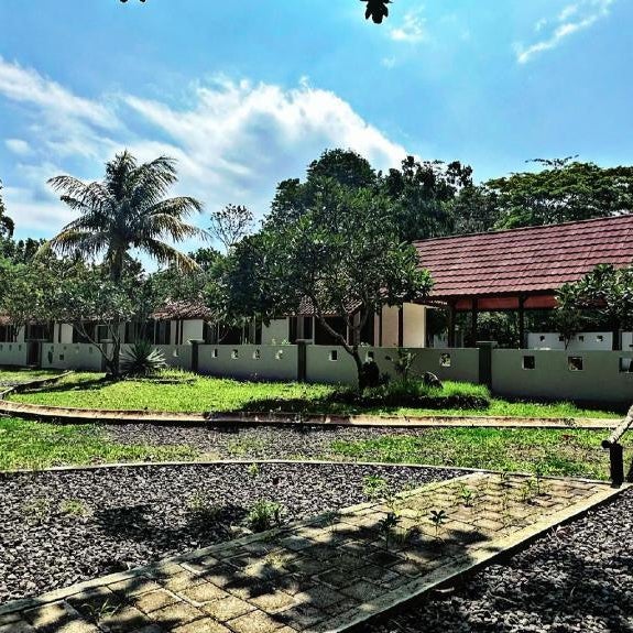 G Beach Hotel