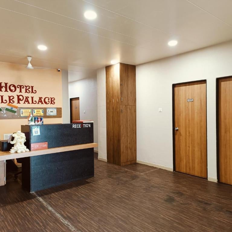Hotel Apple Palace
