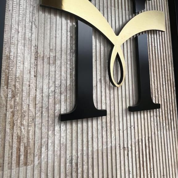 Hotel Majestic Thumbnail