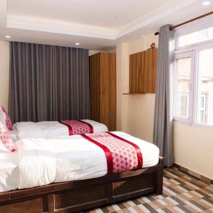 Rightway Hotel & Restaurant Thumbnail