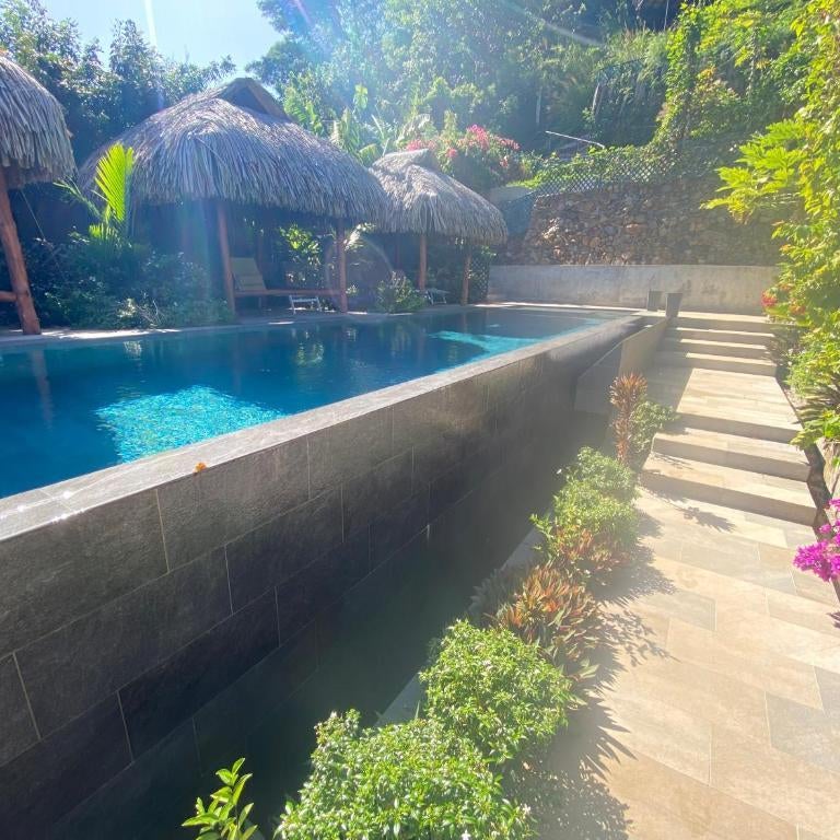 Maharepa Lodges Bungalow Thumbnail