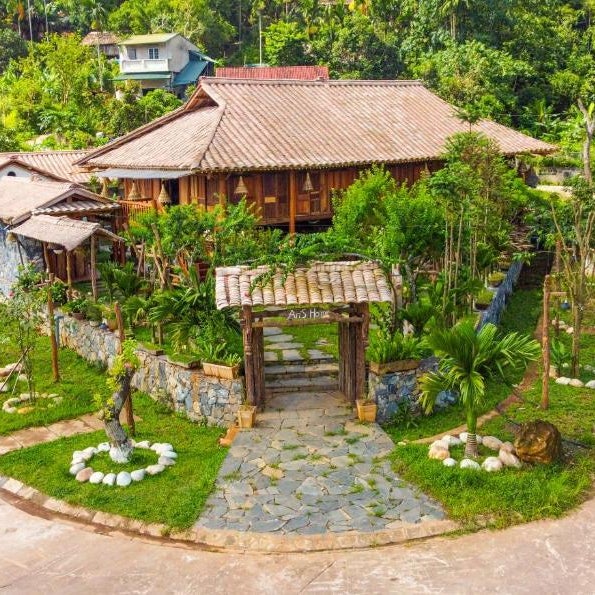 Anans Home Ha Giang - Tours & Motorbikes Rental