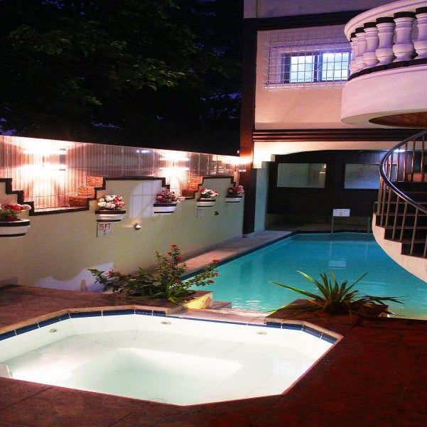 Cool Martin Family Hotel and Resort