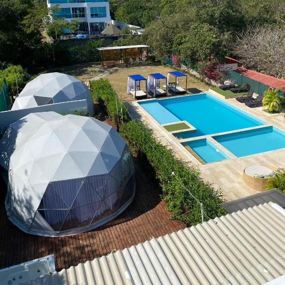 Hotel Aqua House
