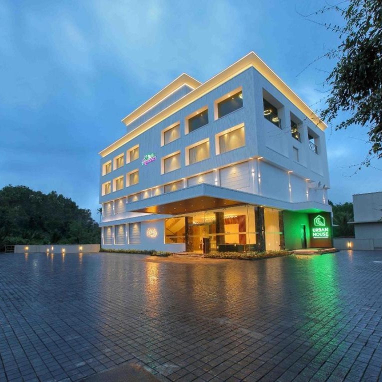 Park Residency Ayarkunnam