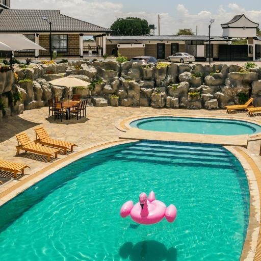 Avian Court Hotel Thumbnail