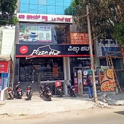Collection O Niladri Road