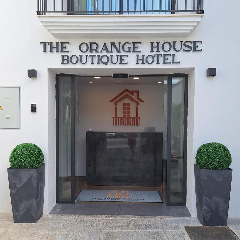 The Orange House Boutique Hotel and Upstairs Rooftop Bar Center of La Cala de Mijas 100m from the Beach