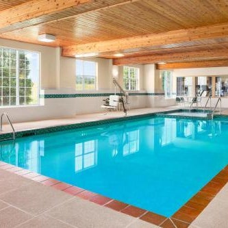 Country Inn & Suites by Radisson Kenosha - Pleasant Prairie Thumbnail