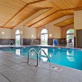 Best Western Plus Menomonie Inn & Suites Thumbnail