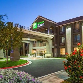 Holiday Inn Express Lancaster By IHG Thumbnail