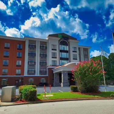Holiday Inn Express & Suites Wilson-Downtown By IHG Thumbnail