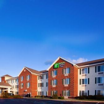 Holiday Inn Express Hotel & Suites Acme-Traverse City By IHG Thumbnail