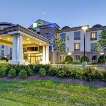 Spark by Hilton Guelph Thumbnail