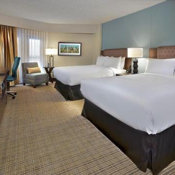 DoubleTree by Hilton Hotel - Conference Centre Regina Thumbnail