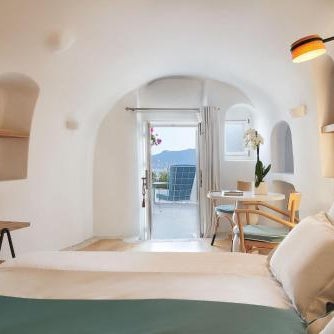 Kirini Suites & Spa Thumbnail