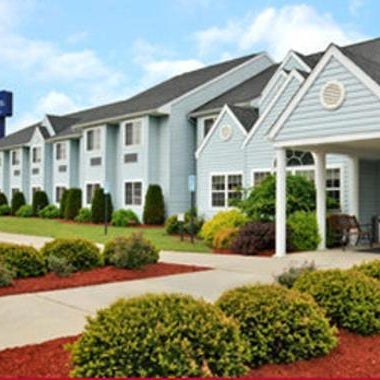 Microtel Inn & Suites By Wyndham Wellsville Thumbnail