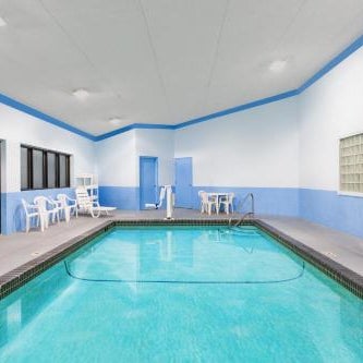 Days Inn & Suites by Wyndham Des Moines Airport Thumbnail