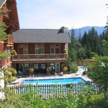 Timberline Lodges by Fernie Lodging Co Thumbnail