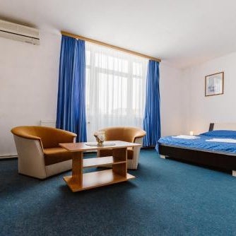 Hotel Iris