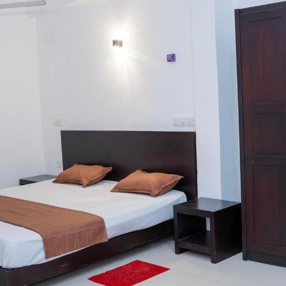 Yash Rest Inn Thumbnail