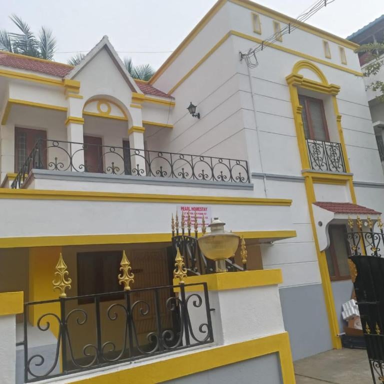 Pearl HomeStays Chennai Trade Center Thumbnail