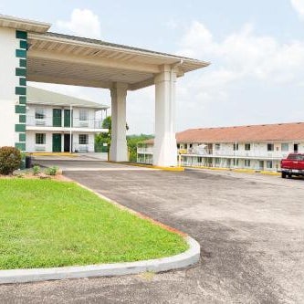 Evergreen Inn Thumbnail