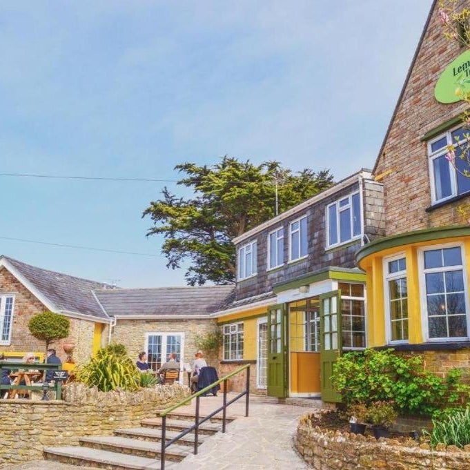 Lemon Tree Rooms - Newly Refurbished Coastal Stay