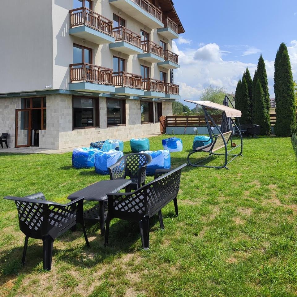 Shekerdejiiski guest house bansko Thumbnail