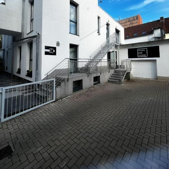 mala me Hotel Thumbnail