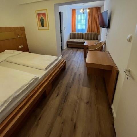 Hotel Post 14