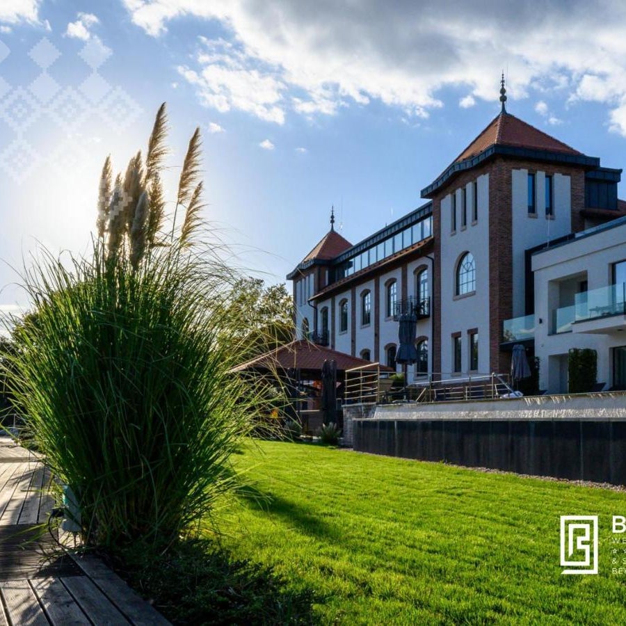 Bordűr Wellness Hotel Superior és Szőnyegmúzeum