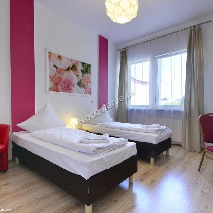 Hotelik Kameleon Pokoje Gościnne