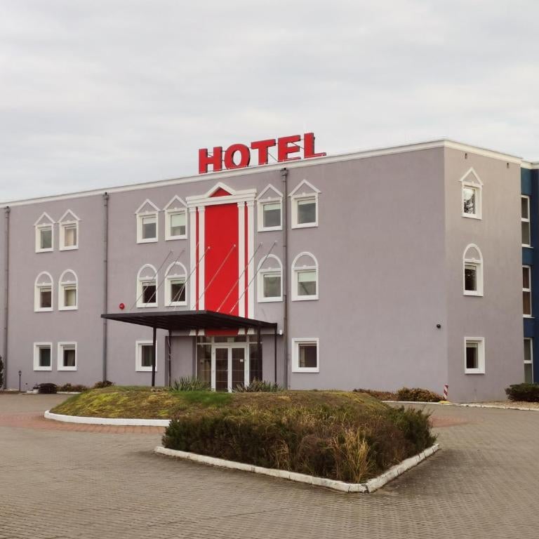 Hotel Holidays Thumbnail