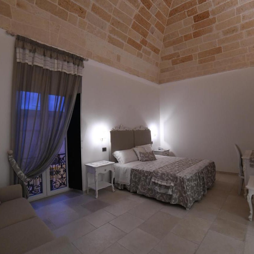 PLAZACARRISI HOTEL & SPA